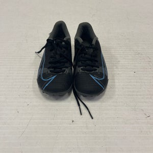 Used Nike Youth 13.0 Indoor Soccer Indoor Cleats 11860-S000272593