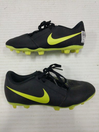 Used Nike Junior 02 Cleat Soccer Outdoor Cleats 11860-S000276034