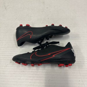 Used Nike Senior 5 Cleat Soccer Outdoor Cleats 11860-S000274372