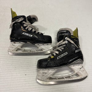 Used Bauer S35 Junior Hockey Skate Junior 01 11860-S000264844
