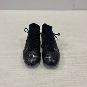 Used Nike Senior 6.5 Indoor Soccer Turf Shoes 11860-C000272194