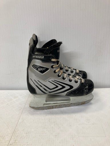 Used CCM INTRUDER Junior 02 Ice Hockey Skates 11860-S000247161