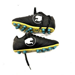 Used Puma Soccer Cleats Black Youth 10.0 11860-C000283453