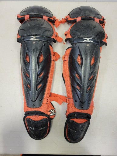 Used Mizuno DRY LITE WOMENS 15 INCH Adult Catcher's Equipment 11860-C000260502