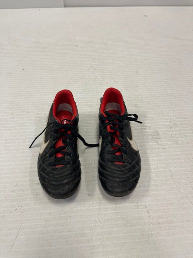 Used Nike Junior 03 Cleat Soccer Outdoor Cleats 11860-C000270160