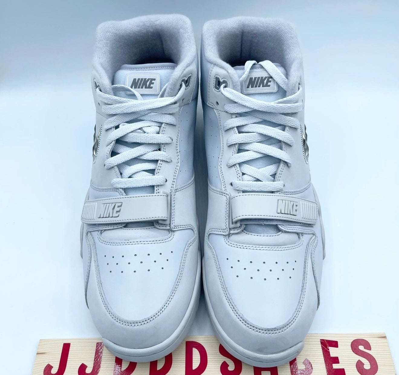 Size 11 - Nike Wmns Icon Classic Sandal  display picture 3