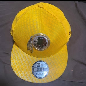 Washington Redskins New Era 9Fifty Snapback Hat Cap Yellow Reflective Silver Metallic Logo