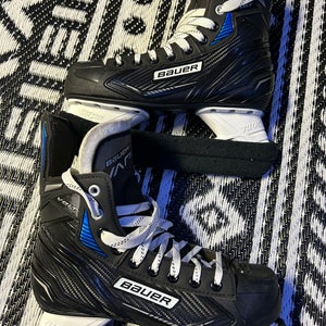 Bauer Vapor VOLT Regular Width 7 (New)