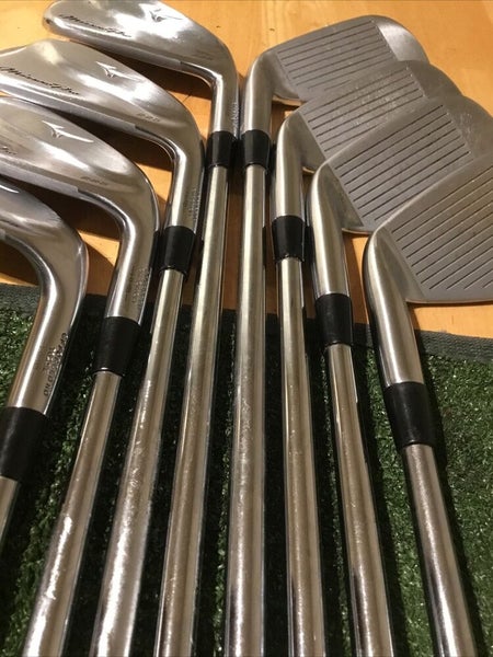 Mizuno Pro 225 GF Forged HMB Irons Set (4-PW-GW) Stiff S300 105 Steel Shafts
