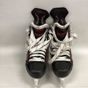 Used Ccm Skates Intermediate 5.5 Ice Hockey Skates 11851-s000016527