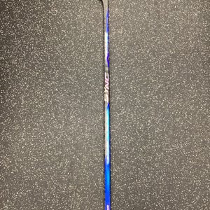 Used Bauer Nexus Sync 87 Flex Pattern P28 Senior One Piece Sticks 11851-s000022209