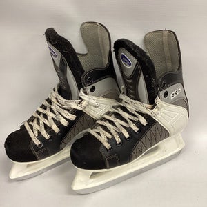 Used Ccm Powerline Junior Hockey Skate Junior 03 11851-s000025681