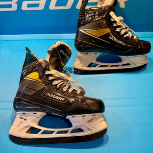 Bauer Supreme 3S Pro  Size 4 (Used)