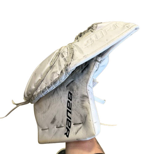 Bauer Supreme Ultrasonic - Used Pro Stock Full Right Goalie Glove (White)