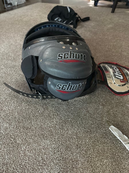 schutt airmax 2.0 football shoulder pads
