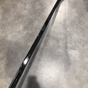 Senior Warrior Covert QR6 Hockey Stick Right Handed (Used)