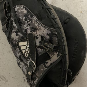 Adidas Right Hand Throw Catcher's TS315ODC Baseball Glove 30" (Used)