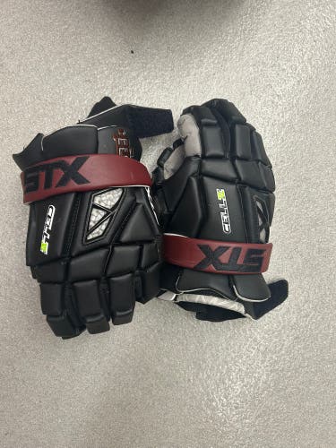 (Boys Latin) STX Cell VI Gloves