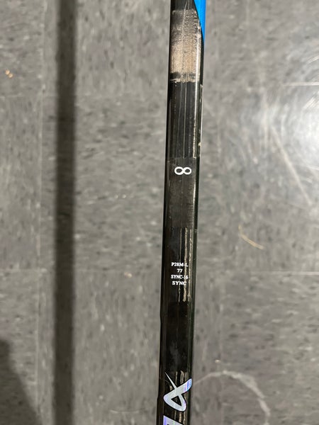 Senior Bauer Nexus Sync Hockey Stick Left Hand P28 Pro Stock (Used)