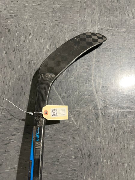 Senior Bauer Nexus Sync Hockey Stick Left Hand P28 Pro Stock (Used)
