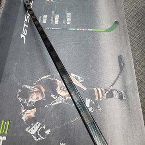 P92 | 65 Flex NEW! CARBON PRO Extra Lite Right Handed Hockey Sticks Pro Stock