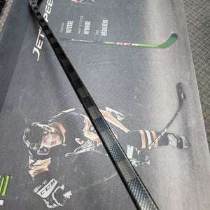 P92 | 55 Flex NEW! CARBON PRO Extra Lite Right Handed Hockey Sticks Pro Stock