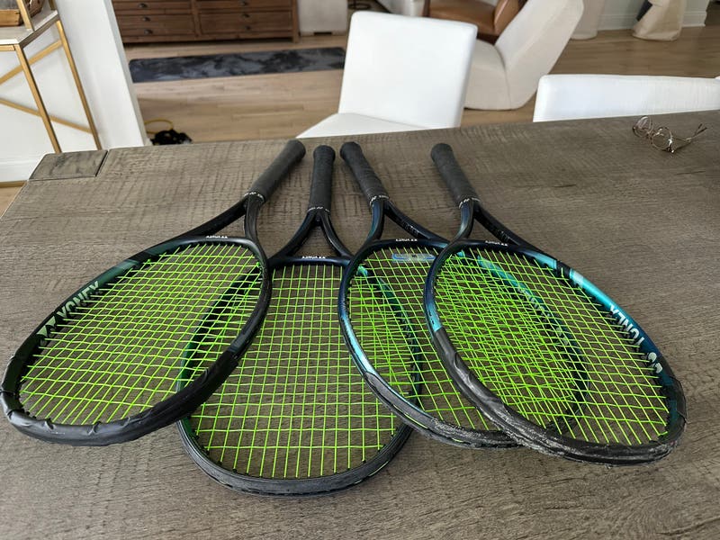 2022 YONEX EZONE 100L (Used) | SidelineSwap | Buy and Sell on