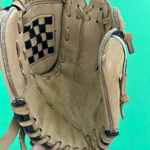 Adidas Easy Close Right Hand Throw Baseball Glove 9.5" (Used)