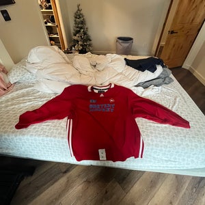 Red Goalie Cut Jersey (Used)
