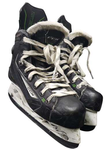 Used CCM PLATINUM Junior Hockey Skate Junior 02.5 11849-S000024079