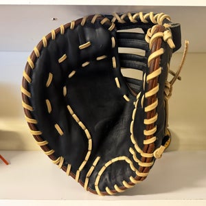 Wilson First Base A2K LHT 12.25" New Laces