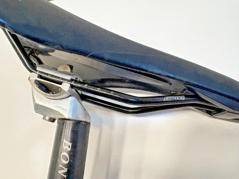 Specialized Myth CrMo Rail Saddle Bontrager Sport 27.2mmx345mm Aluminum Seatpost