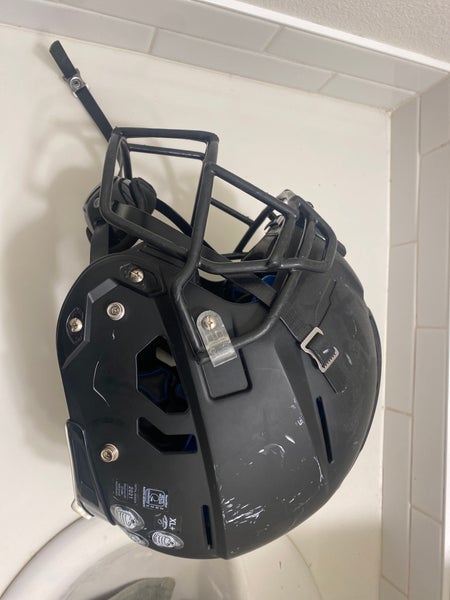 Extra Large Adult Schutt F7 VTD Helmet (Used)