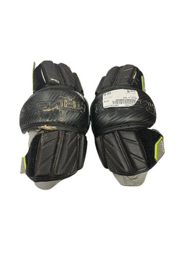 Used Maverik MAX Lacrosse Arm Pads/Guards Black MD 11849-S000017508