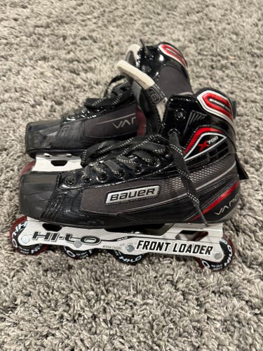 Bauer inline goalie skate X700