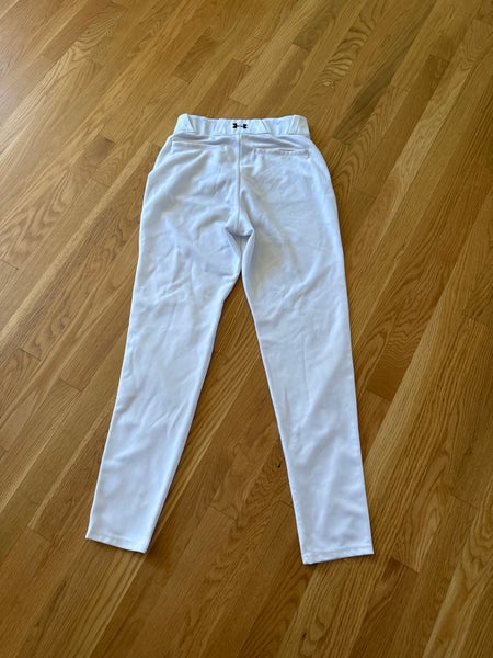 White Men's Adult Small Under Armour (Used)