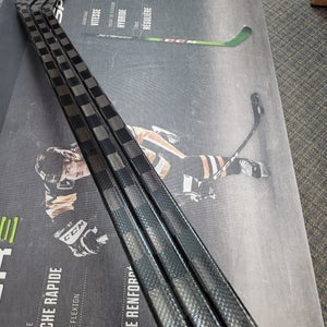 3 PACK | P28 | 65 Flex NEW! Intermediate CARBON PRO Extra Lite Right Handed Hockey Stick Pro Stock