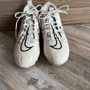 White Men's Size M 8.5 (W 9.5) Adult Nike Cleats (Used)