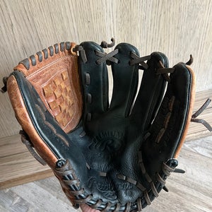 Brown Adult Rawlings Premium Series Right Hand Throw Baseball Glove 11.5" (Used)