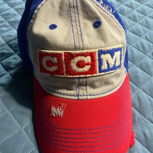 Vintage Look Red, Blue, Grey Men's Fitted S/M CCM Hat (Used)