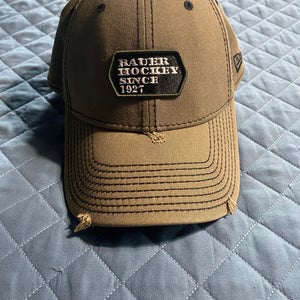 Vintage Look Bauer Green Men's Fitted S/M Hat (Used)