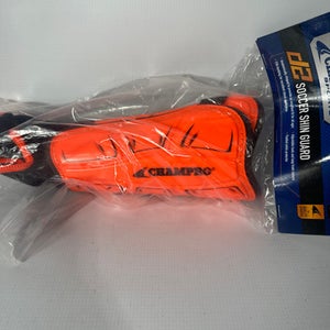 Used Champro CHAMPRO SOCCER SHIN GUARDS MD Soccer Shin Guards 11834-S000014159