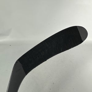 Used CCM JETSPEED 350 STICK 75 Flex Pattern E28 Senior One Piece Sticks 11834-S000016423