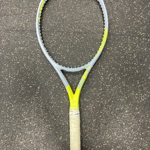 Used Head Extreme Lite 4 1 4" Tennis Racquets 11337-s000428742