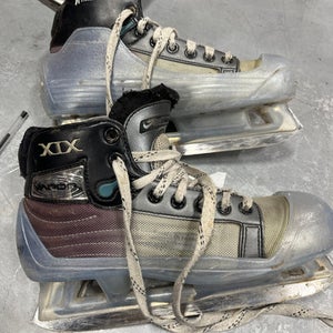 Used Bauer Vapor Xix Intermediate Goalie Skate Intermediate 5.0 11337-s000450739