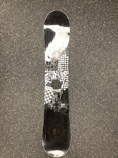 Used Ride Ride Agenda 47 Mens Snowboard Only Black 147 Cm 11851