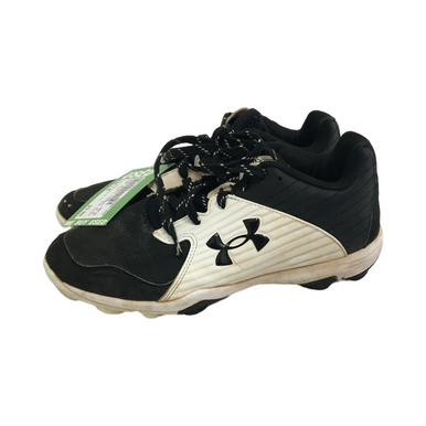 Used Under Armour Leadoff Junior 05 Baseball and Softball Cleats 11692-S000118343