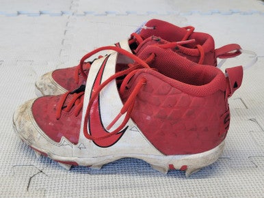 Used Nike TROUT BB CLEATS Junior 05.5 Baseball and Softball Cleats 11708-S000170189