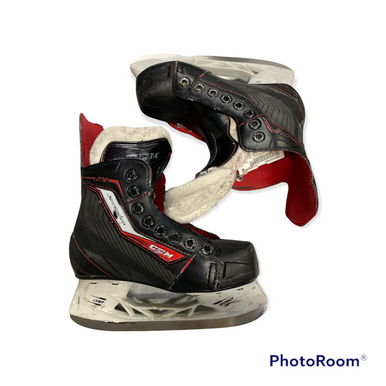 Used CCM 270 JETSPEED Youth 13.0 Ice Skates / Ice Hockey Skates 11617-S000256488