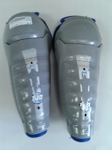 Used Itech 100 10" Hockey Shin Guards 11617-s000218204
